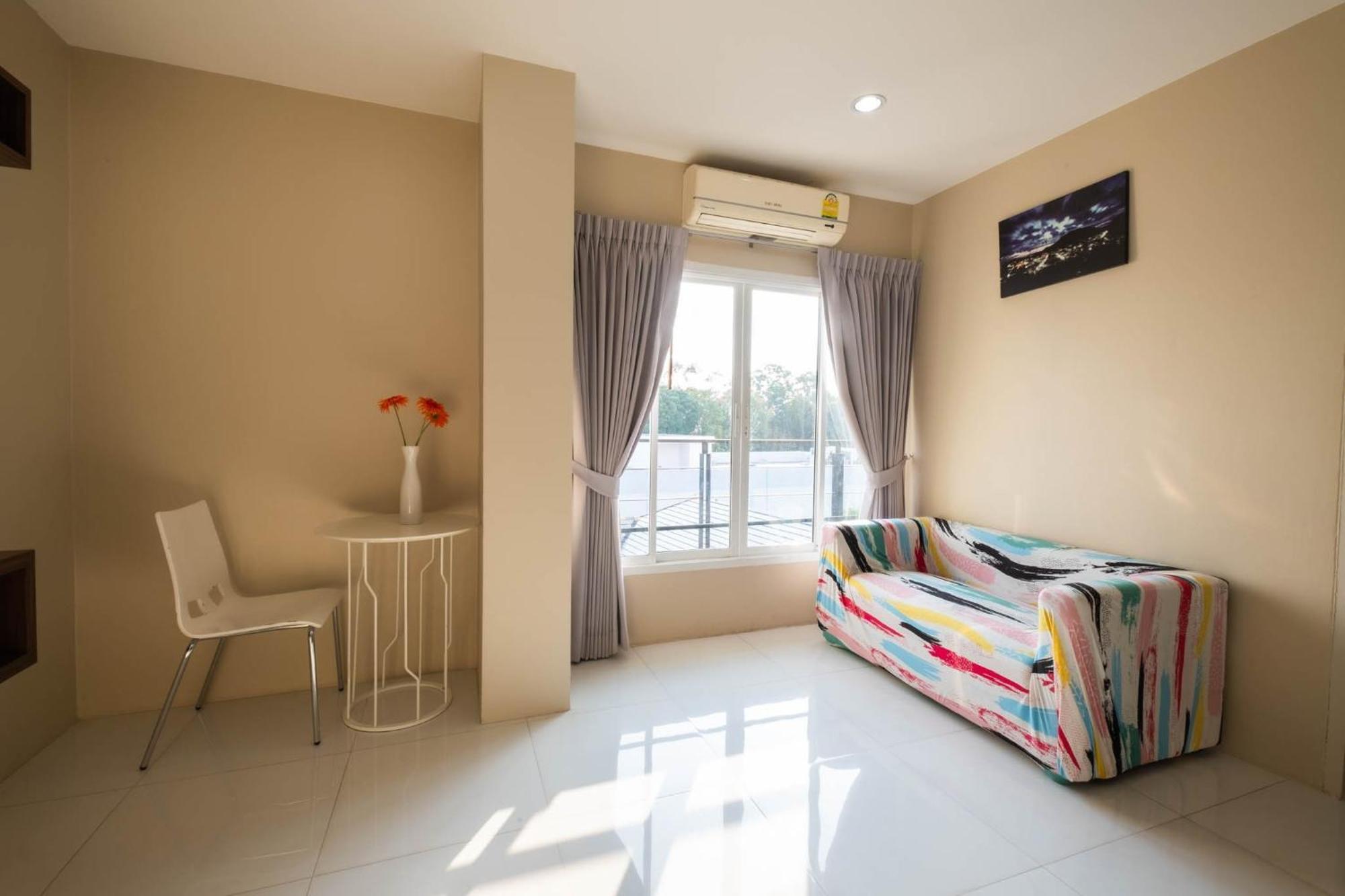 Khao Rang Place Phuket Exteriör bild