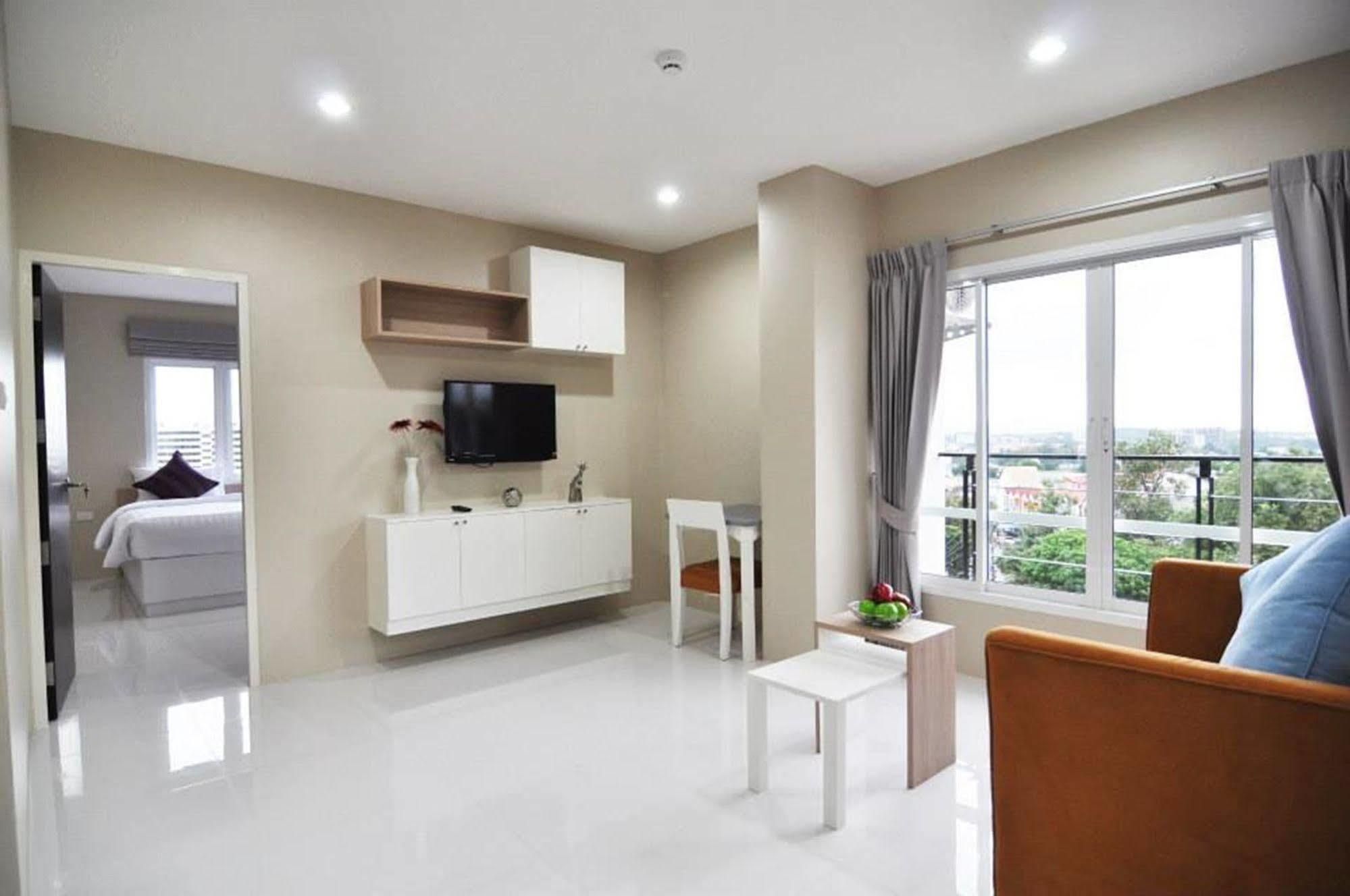 Khao Rang Place Phuket Exteriör bild