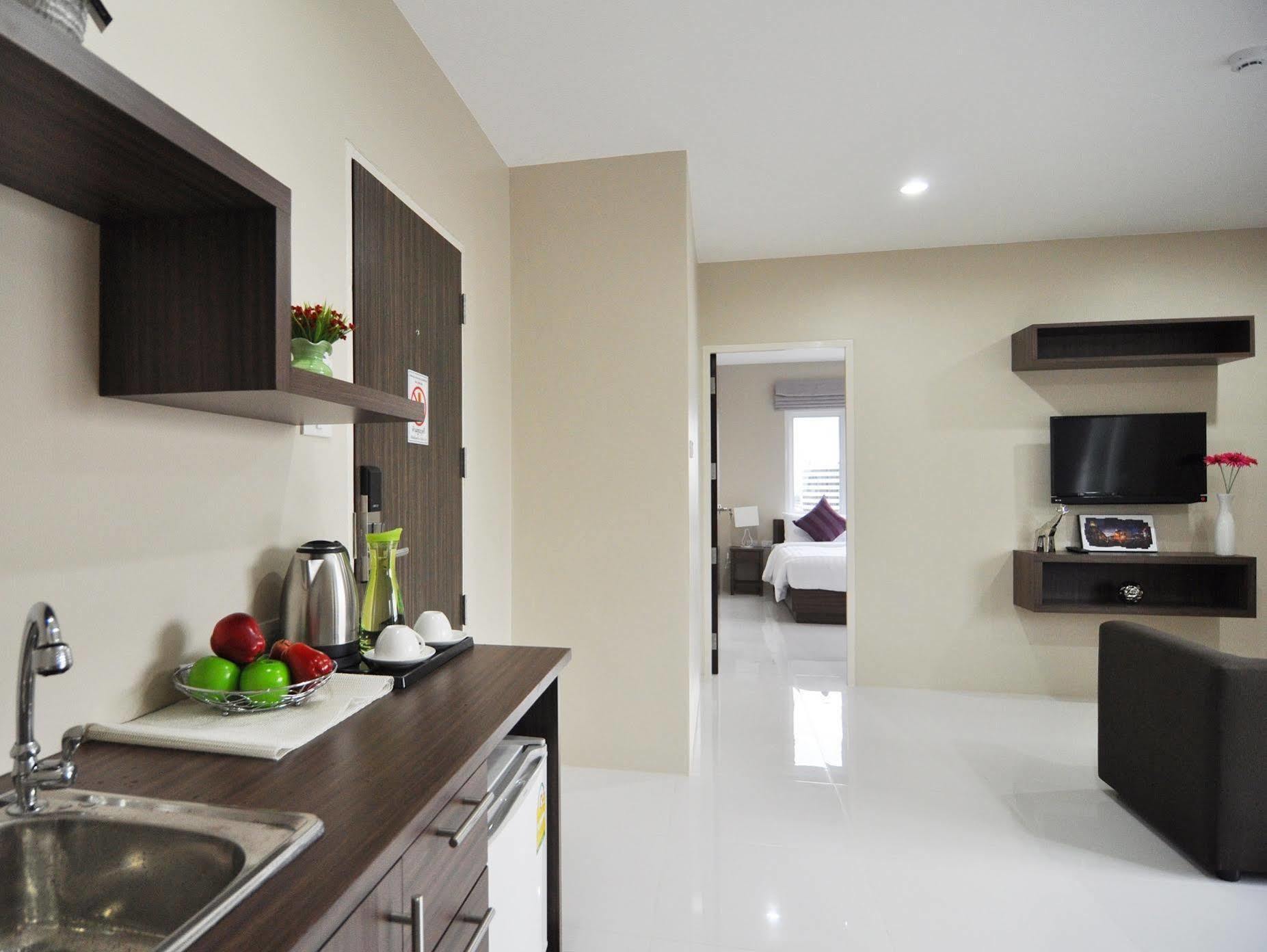 Khao Rang Place Phuket Exteriör bild