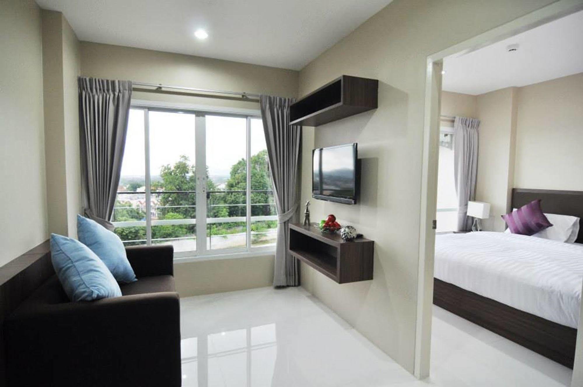 Khao Rang Place Phuket Exteriör bild