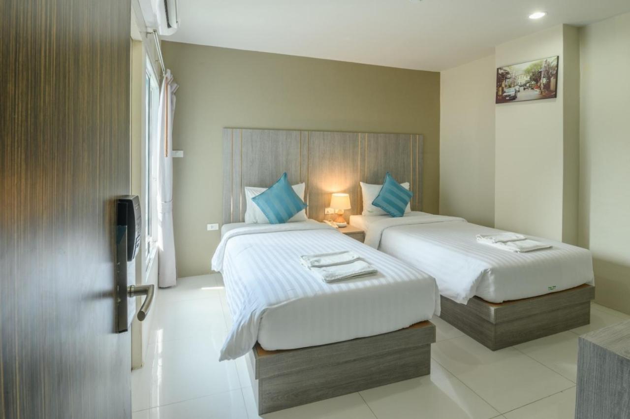 Khao Rang Place Phuket Exteriör bild